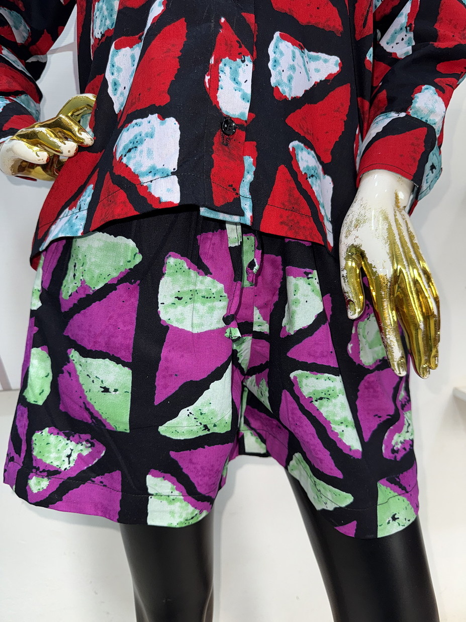 Shorts 122 - Image 3